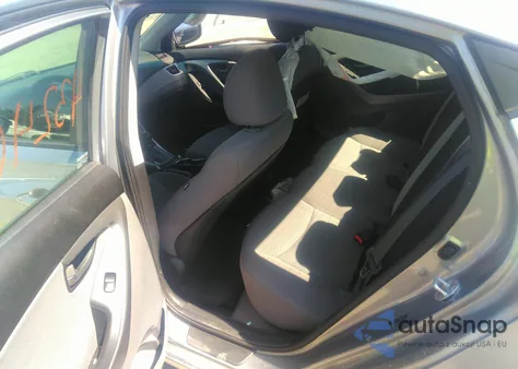 2016 Hyundai Elantra Se из США, поврежденный, VIN 5NPDH4AE2GH687460